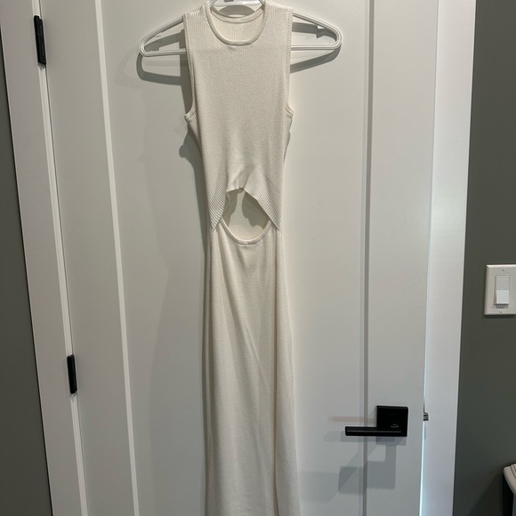 Pink Queen Cutout Midi Bodycon Dress. XS - Picture 5 of 6